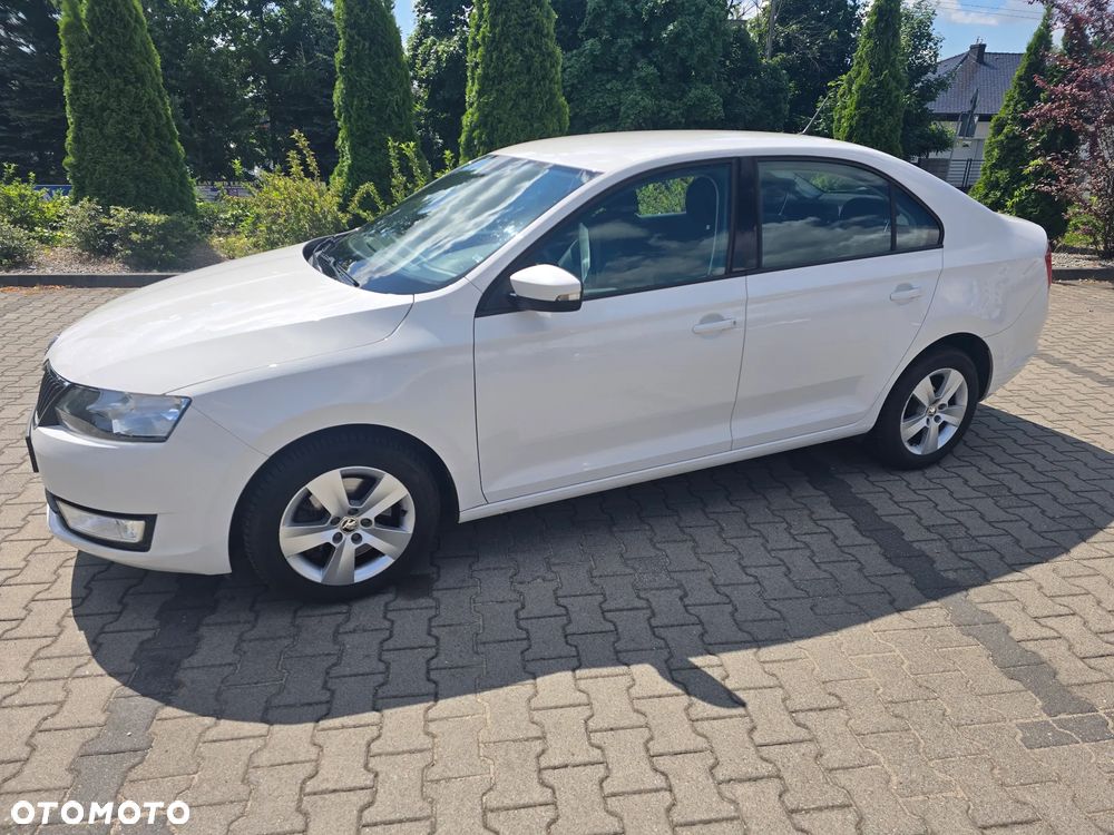 Skoda RAPID 1.2 TSI Ambition - 3