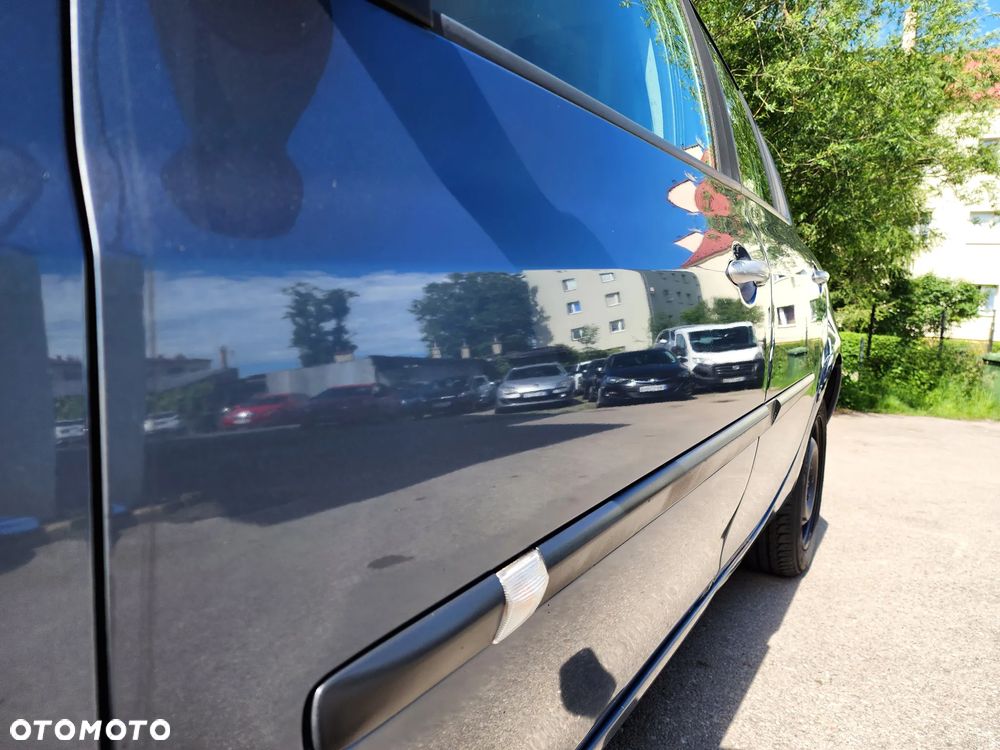 Renault Clio - 10