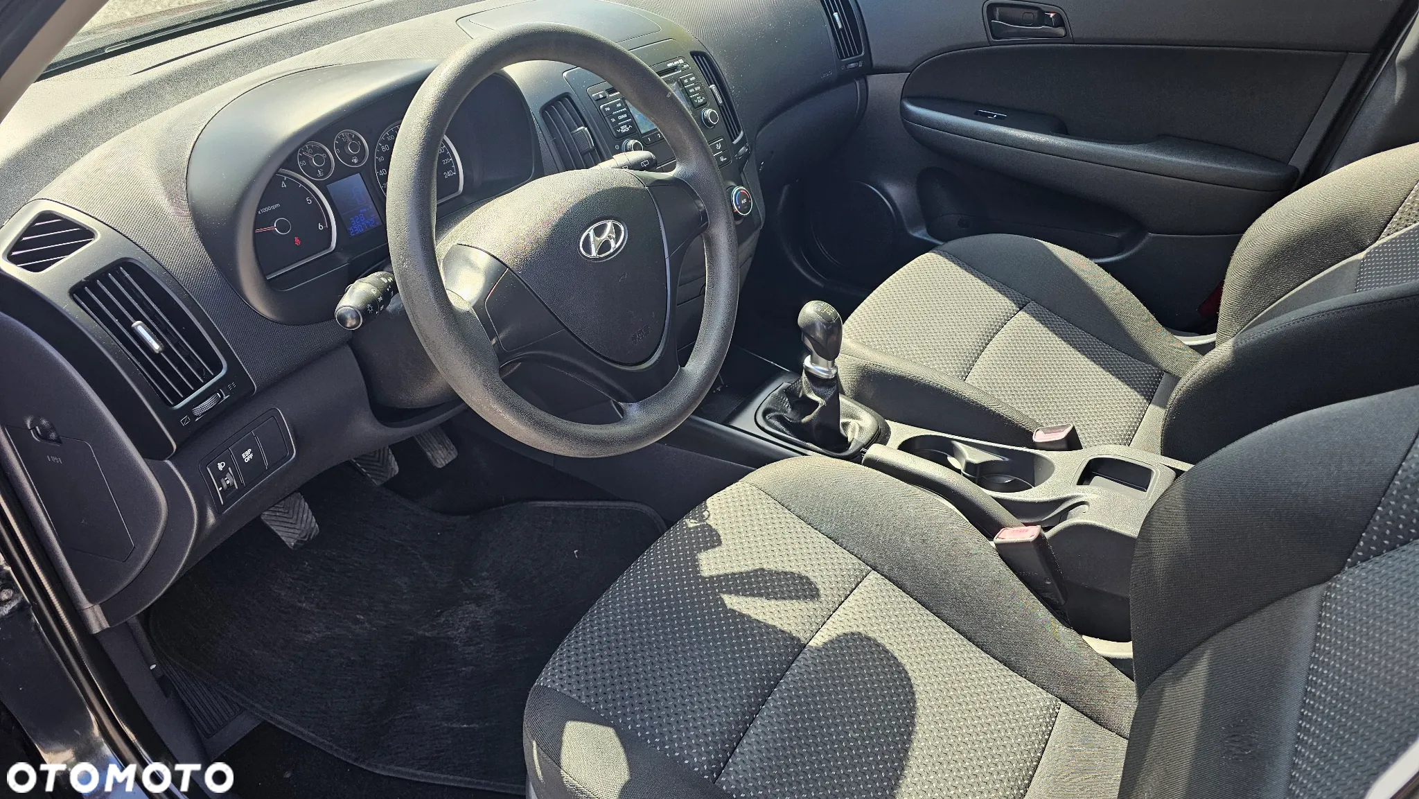 Hyundai i30 1.6 CRDi Base EU5 - 9