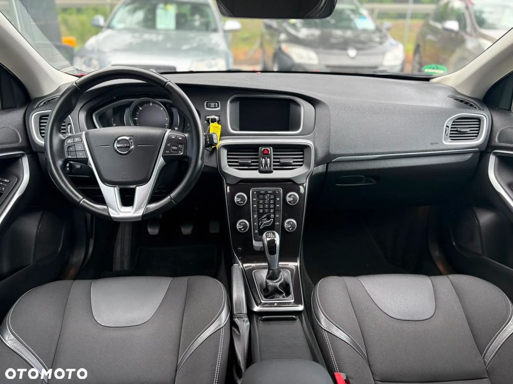 Volvo V40 D2 Kinetic - 15