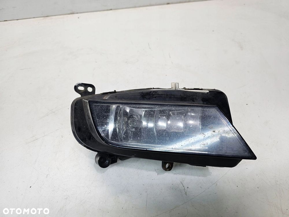 HALOGEN LAMPA PRZECIWMGIELNA LEWY PRZÓD AUDI A4 B8 LIFT 8K0941699B - 4