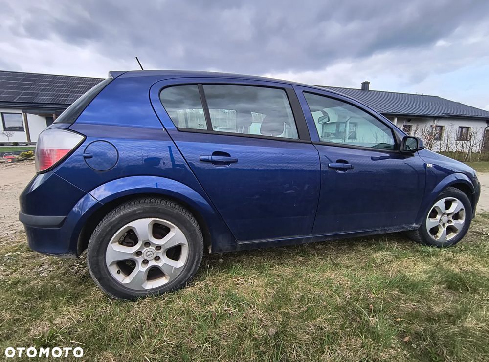 Opel Astra 1.7 CDTI - 3