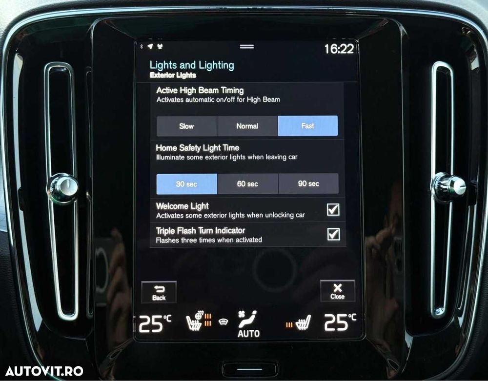 Volvo XC 40 Recharge T5 Twin Engine AT7 Inscription - 35