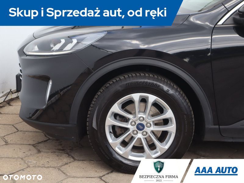 Ford Kuga - 15