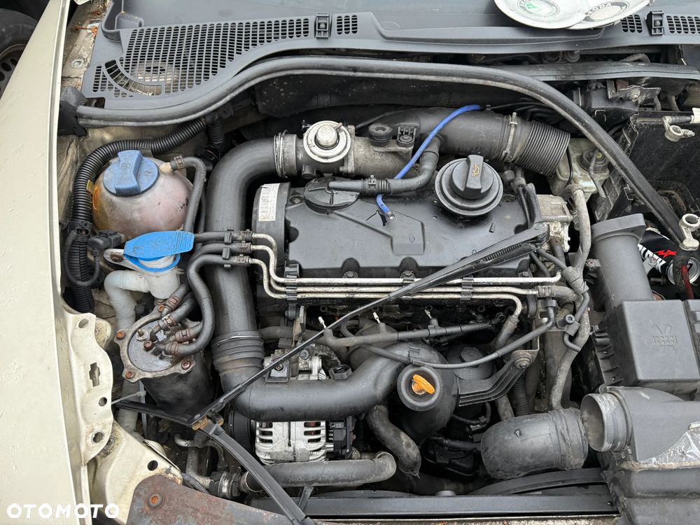 Skoda Octavia II kombi 1.9 TDI Maska Błotnik Drzwi - 4