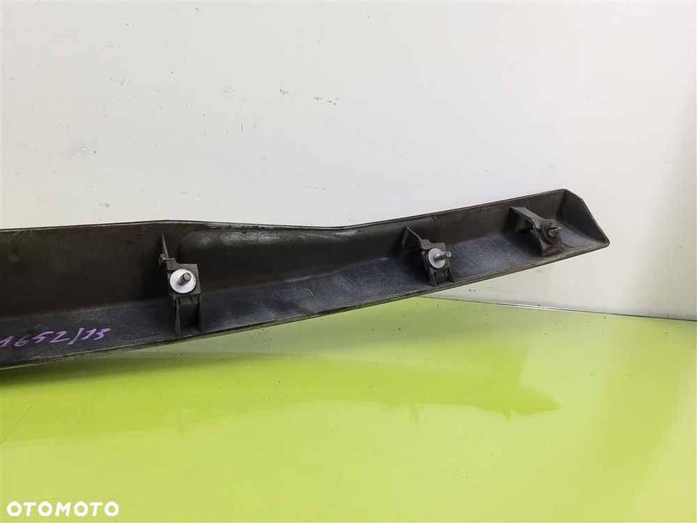 Blenda klapy bagażnika Citroen C4 Picasso 2006-2013r  LAK: EZRC SREBRNA - 5