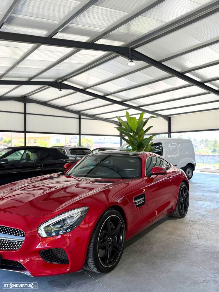 Mercedes-Benz AMG GT 4.0 V8 - 12