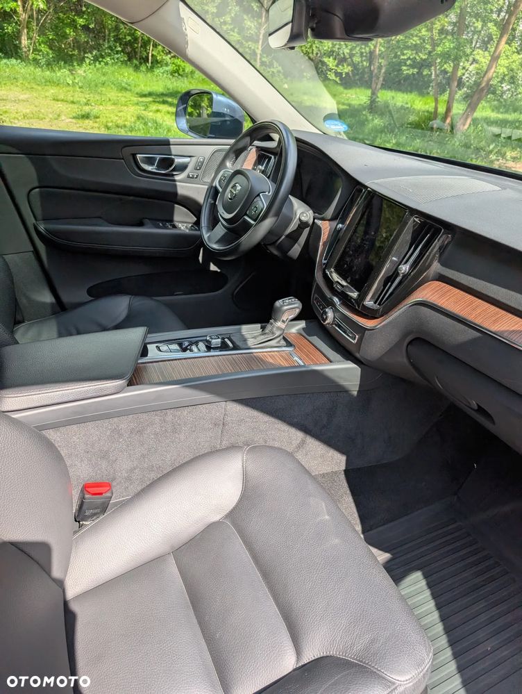 Volvo XC 60 - 19