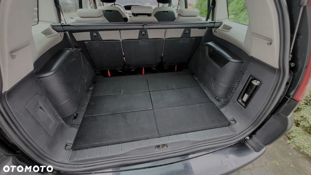 Citroën C4 Grand Picasso - 10