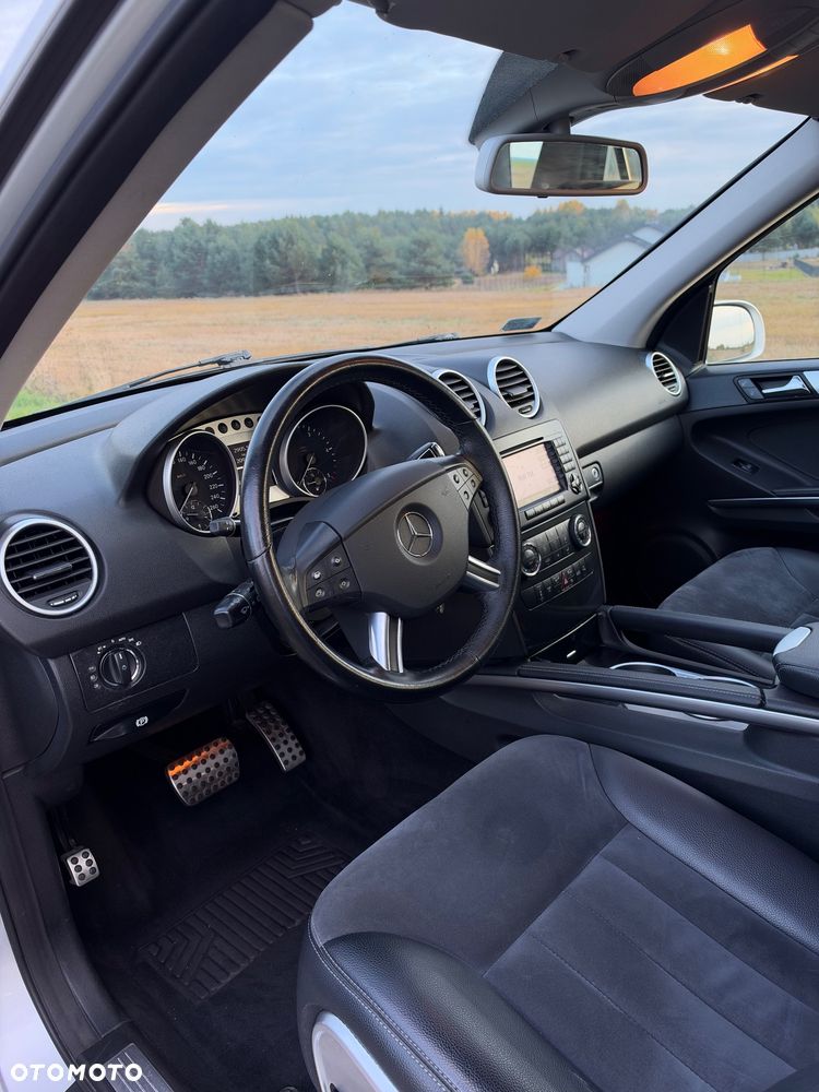 Mercedes-Benz ML - 5