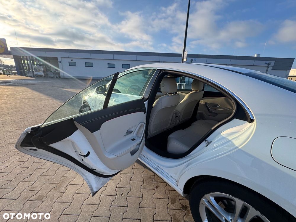 Mercedes-Benz CLA 180 mHEV 7G-DCT - 16