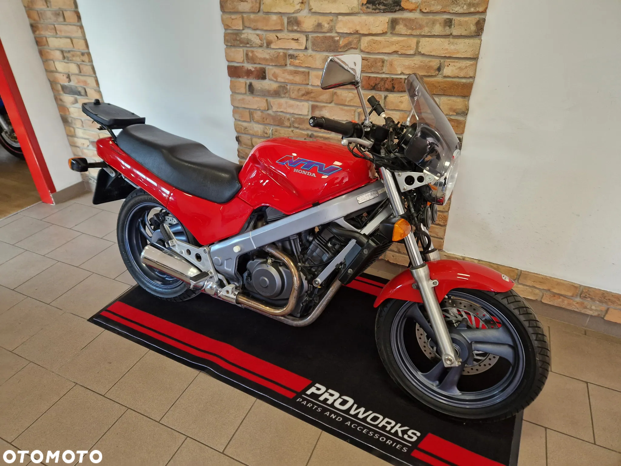 Honda NTV - 30