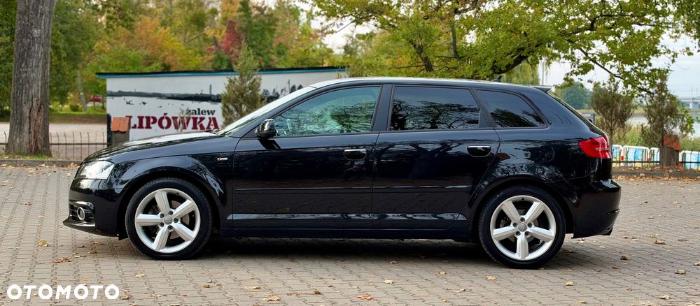 Audi A3 Sportback - 13