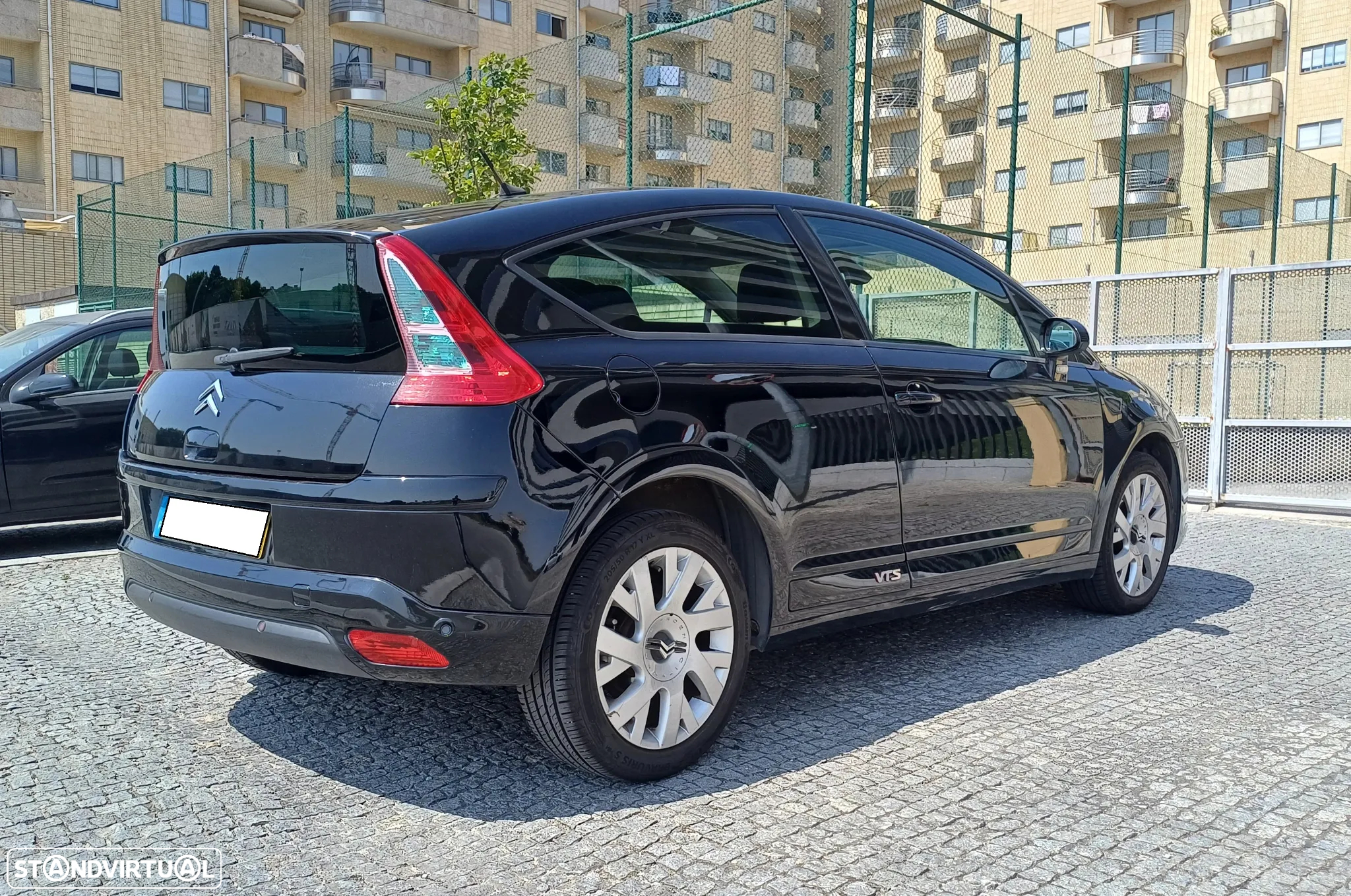 Citroën C4 Coupé 1.6 HDi 110 VTR - 13