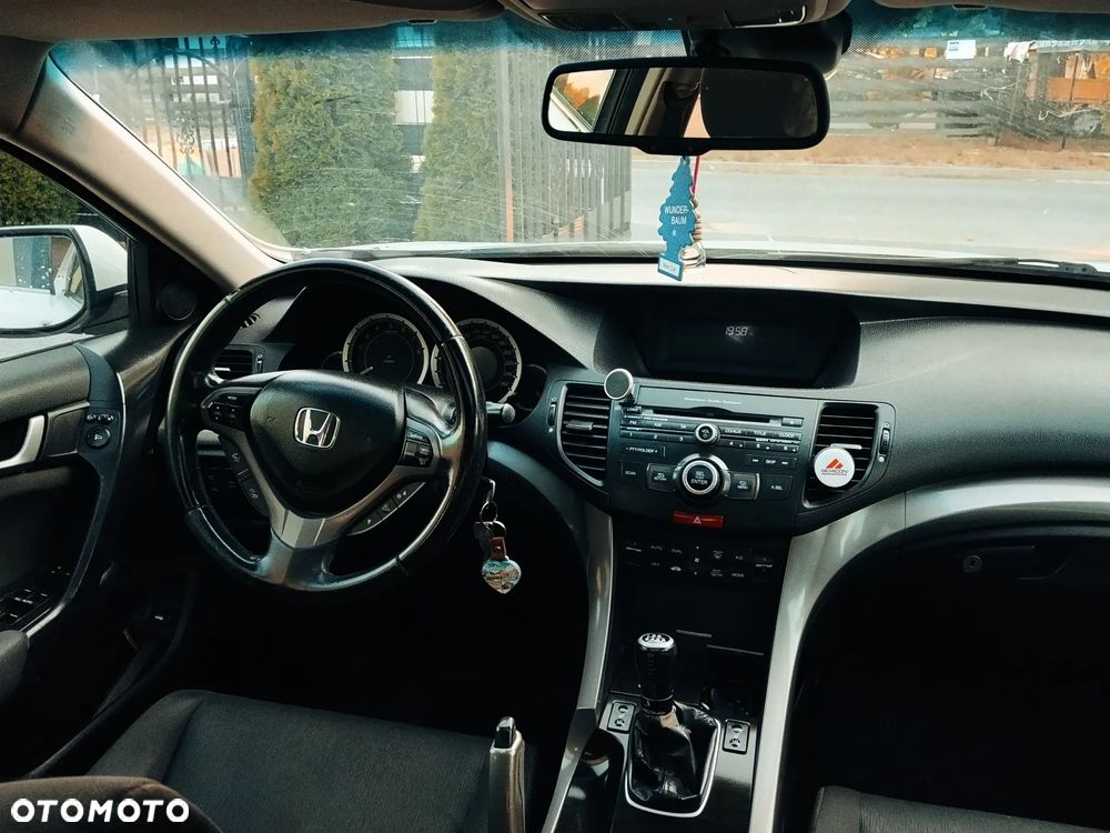 Honda Accord 2.0 Elegance - 21