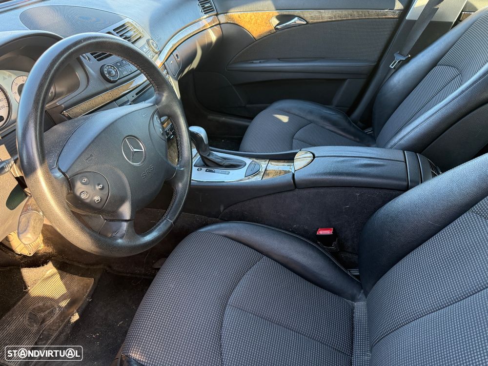 Mercedes-Benz E 220 CDI Avantgarde Aut. - 14