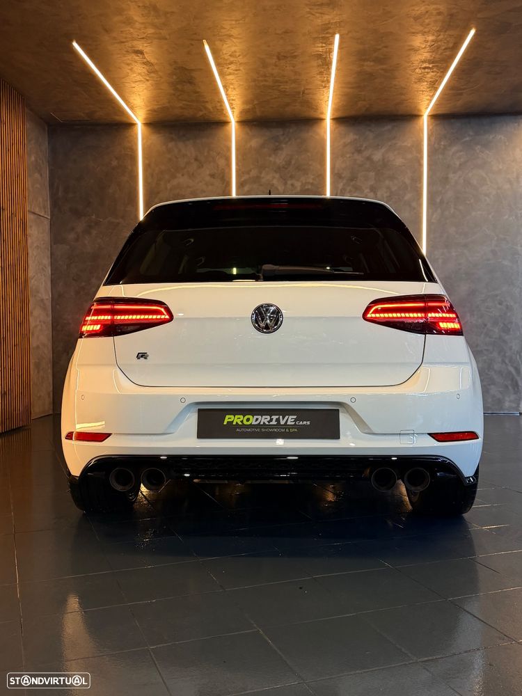 VW Golf R 4Motion (BlueMotion ) DSG - 7