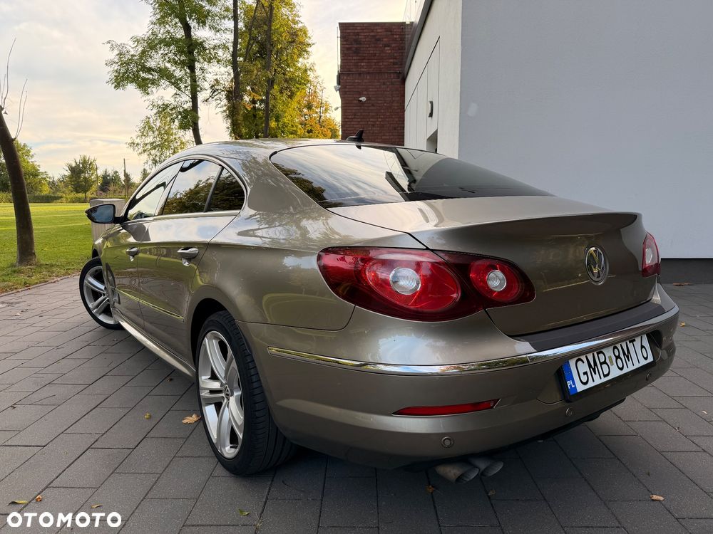 Volkswagen Passat CC - 4