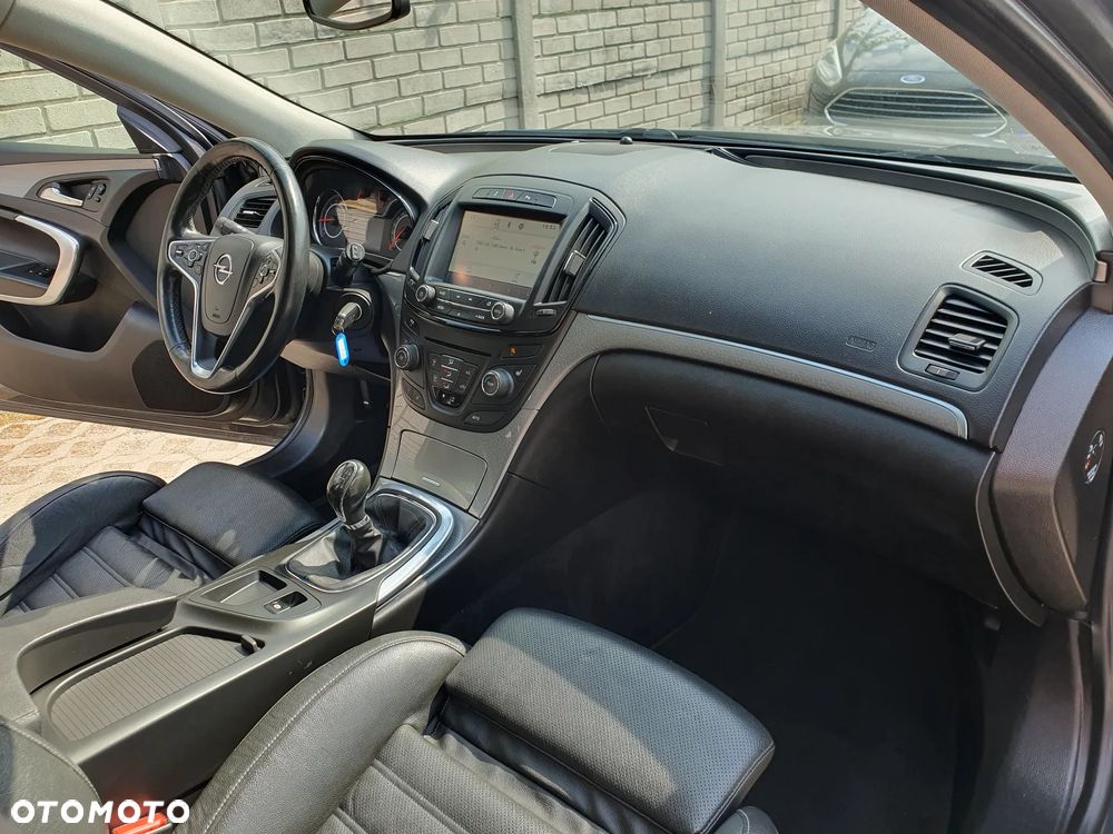 Opel Insignia - 33