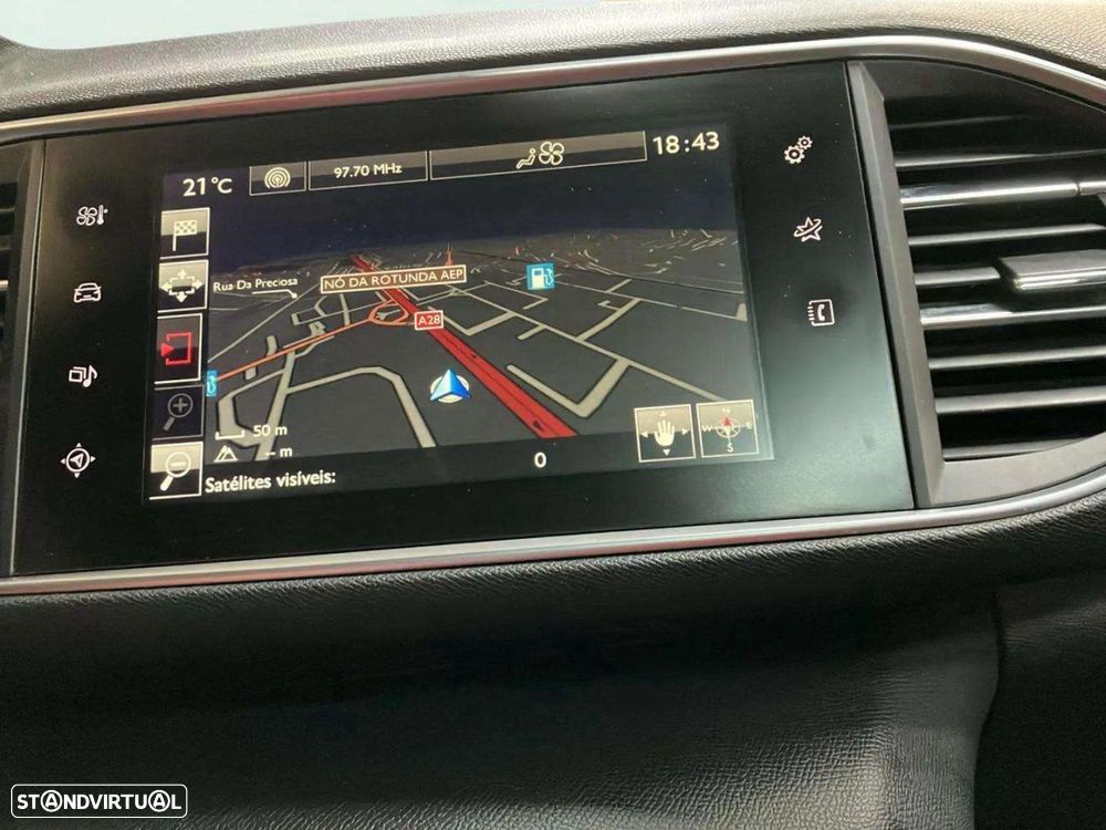 Peugeot 308 - 13