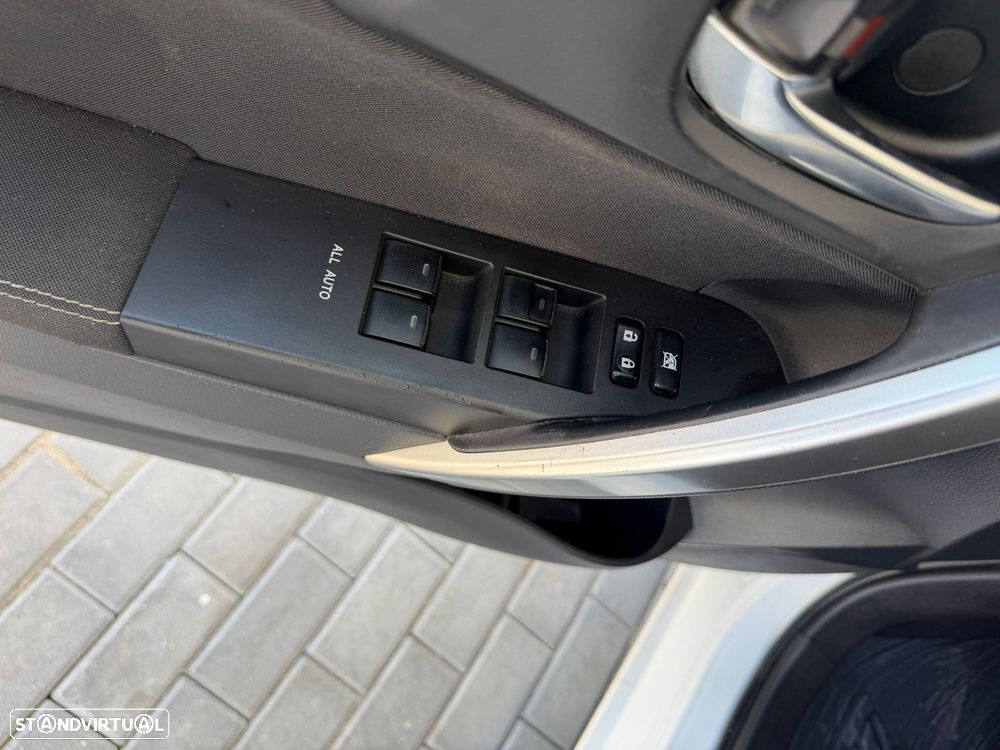 Toyota Auris - 26