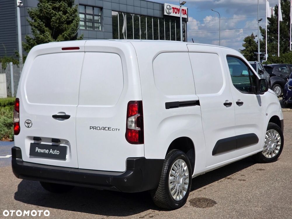 Toyota PROACE CITY - 8