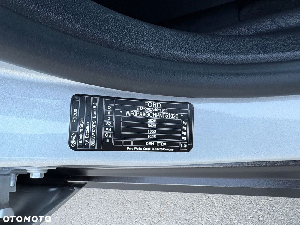 Ford Focus 1.5 EcoBlue Start-Stopp-System TITANIUM STYLE - 34