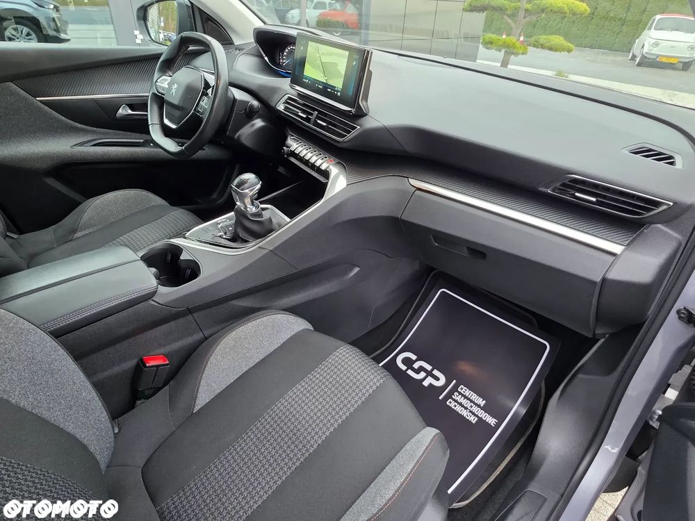 Peugeot 3008 1.5 BlueHDi Allure Pack S&S - 23