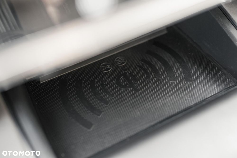 Citroën C5 Aircross 1.6 PHEV 225 Shine EAT8 - 24