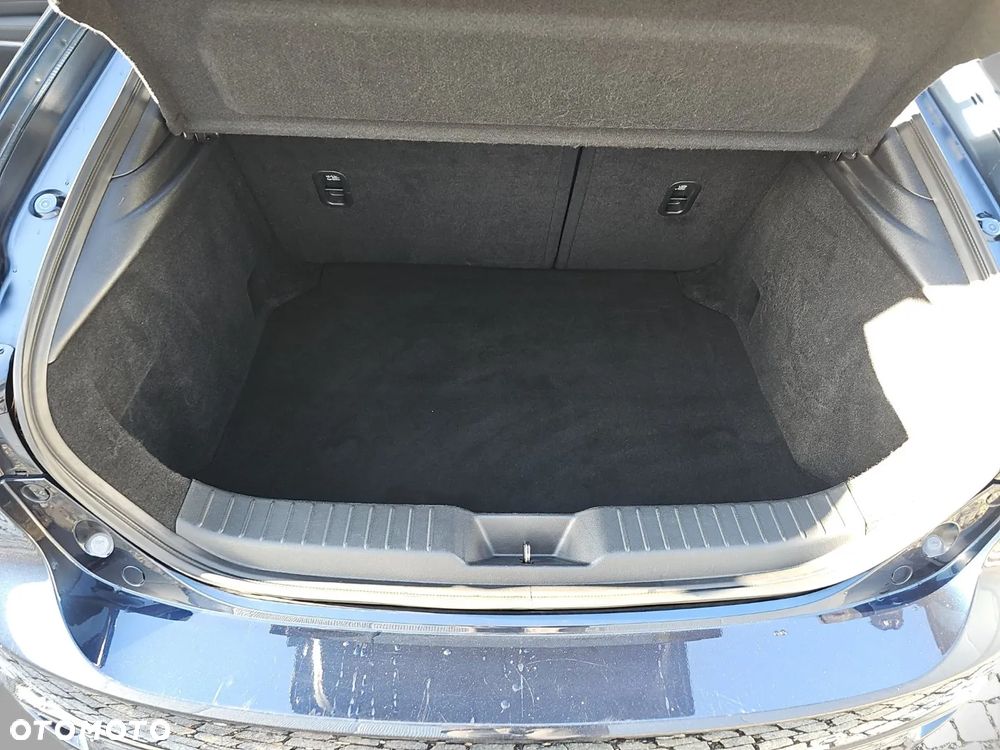 Mazda 3 2.0 mHEV Kanjo - 18