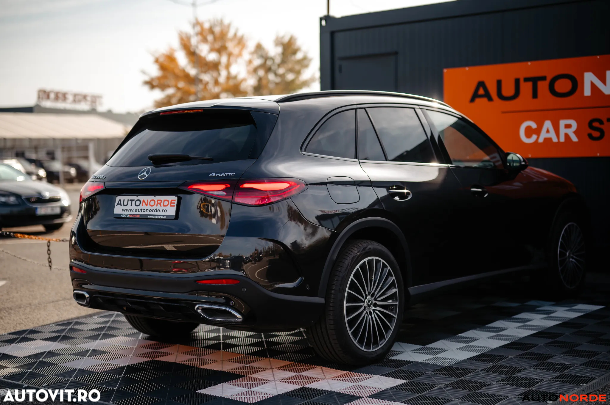 Mercedes-Benz GLC 220 d 4Matic 9G-TRONIC AMG Line Advanced - 8