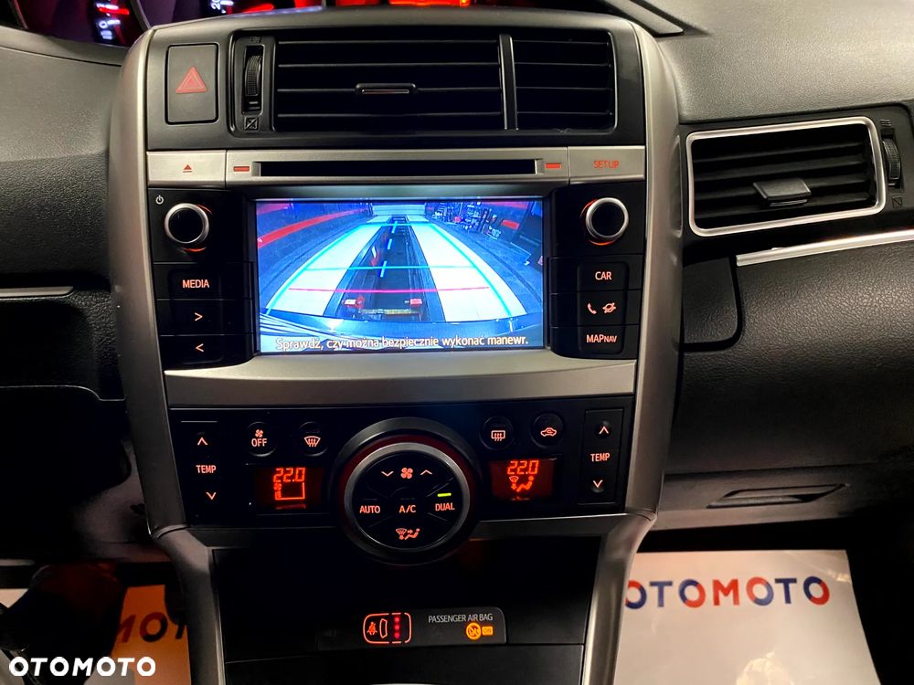 Toyota Verso 1.6 Premium EU6 - 12