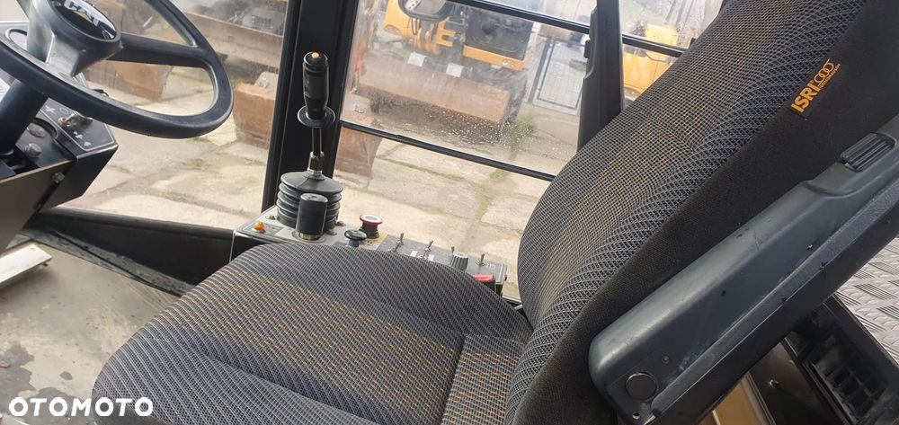 Caterpillar CB 535 B - 2
