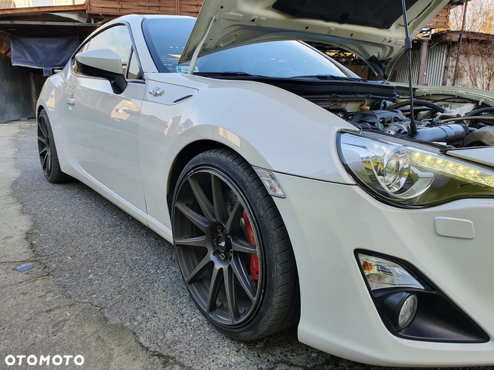 Toyota GT86 2.0 Premium (tem) - 7