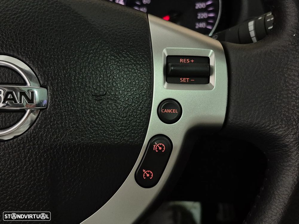Nissan Qashqai 1.6 dCi 360 S&S - 23