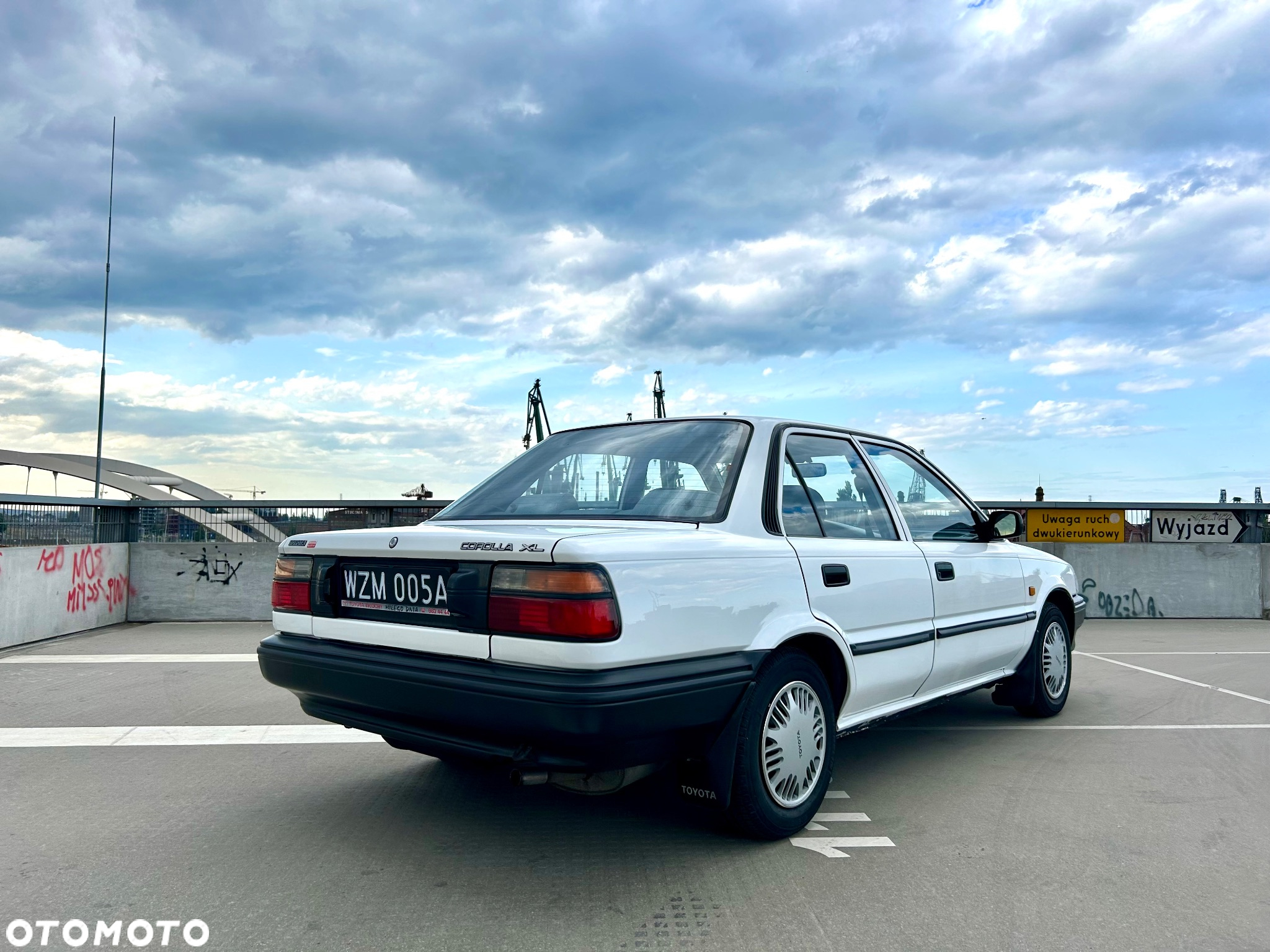Toyota Corolla 1.3 XL - 4