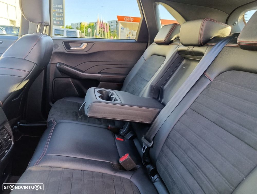 Ford Kuga 1.5 EcoBoost ST-Line X - 16