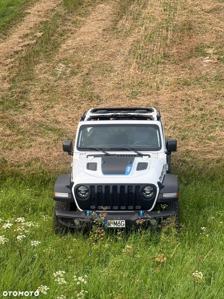 Jeep Wrangler - 5