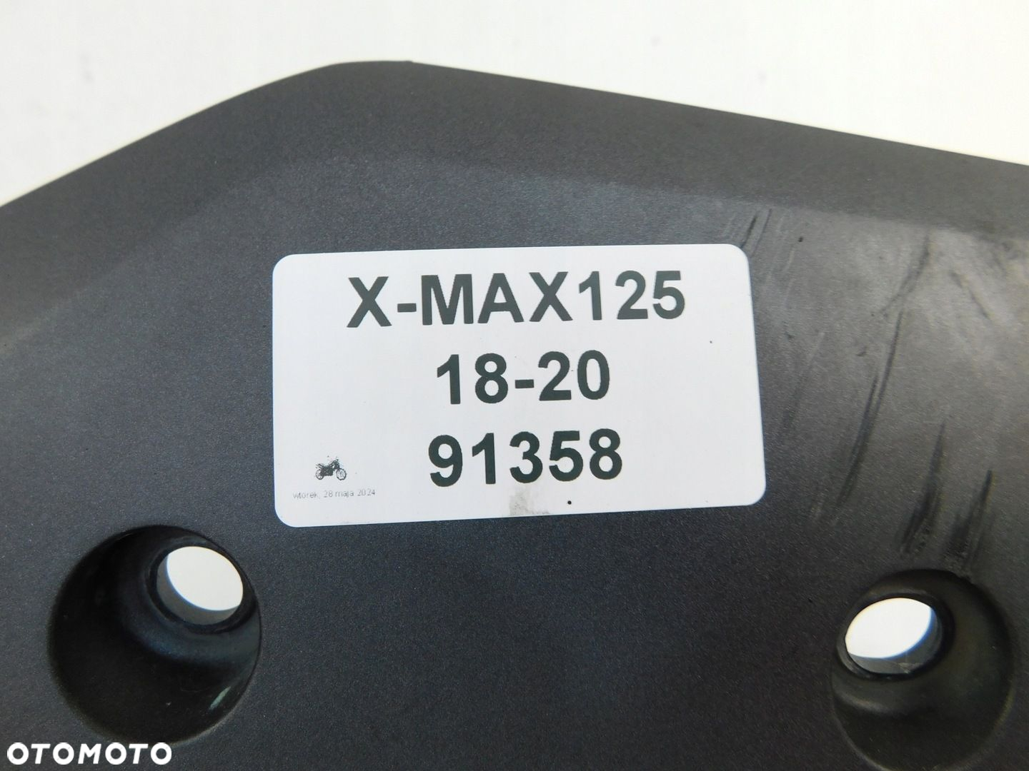 YAMAHA X-MAX 125 18-20 WYPEŁNIENIE PRAWE BŁOTNIKA - 5