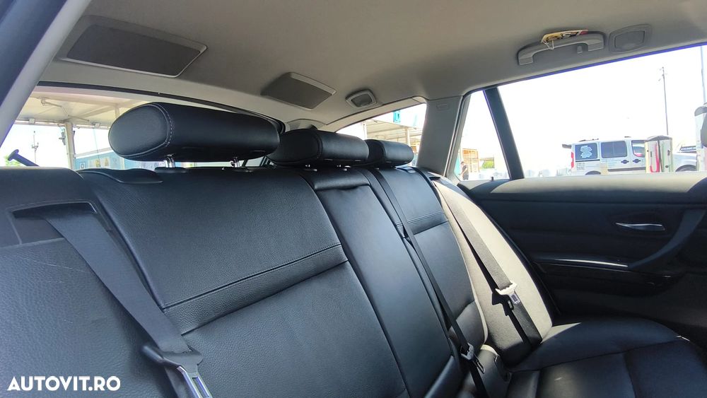 BMW Seria 3 320d xDrive DPF Edition Lifestyle - 21