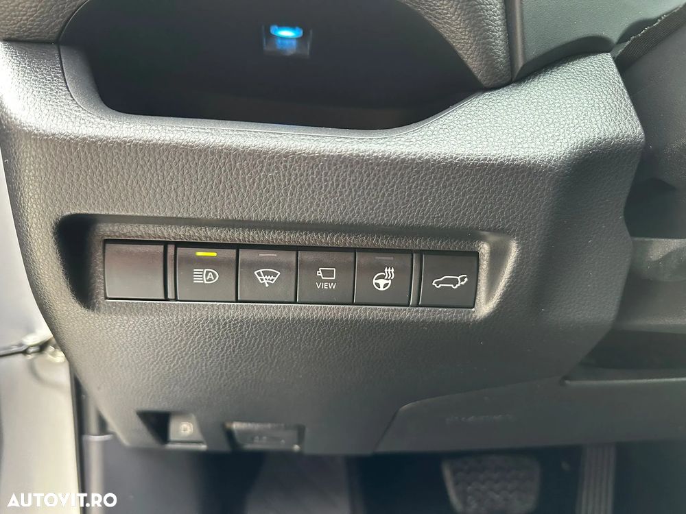 Toyota RAV4 - 13