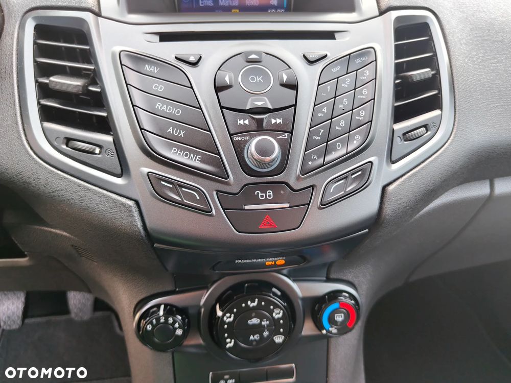 Ford Fiesta - 20