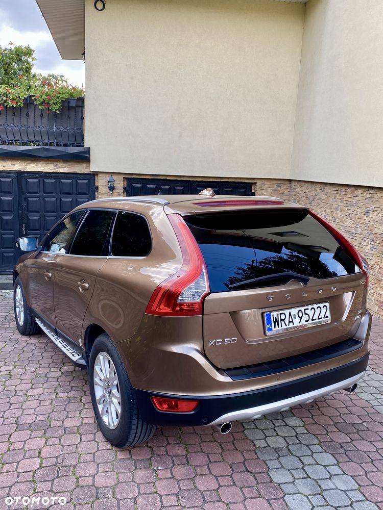 Volvo XC 60 - 4