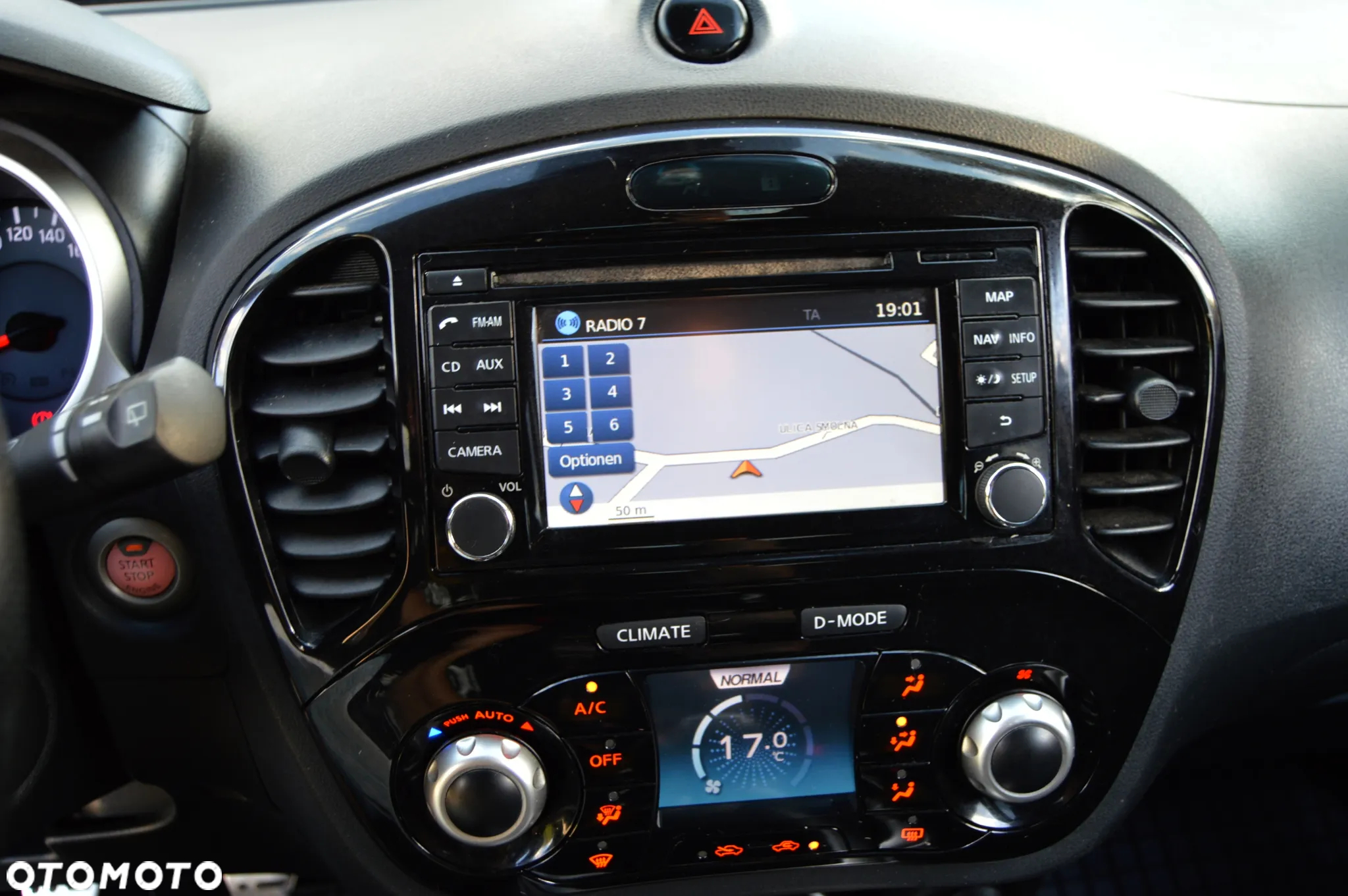 Nissan Juke 1.6 T Tekna - 23