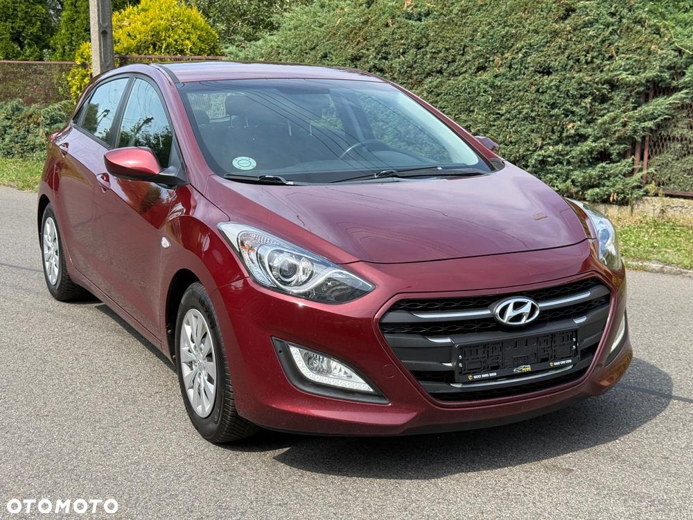 Hyundai i30 blue 1.6 CRDi Style - 5