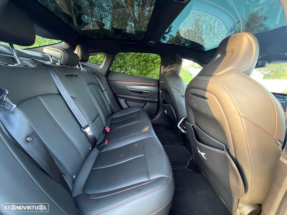 Xpeng P7i AWD Performance - 28