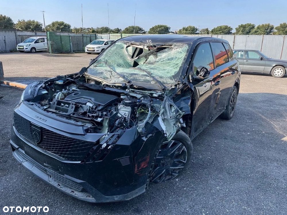 Peugeot 5008 - 4