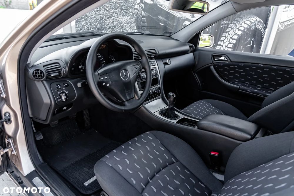 Mercedes-Benz Klasa C 220 CDI Sportcoupe Indianapolis - 15