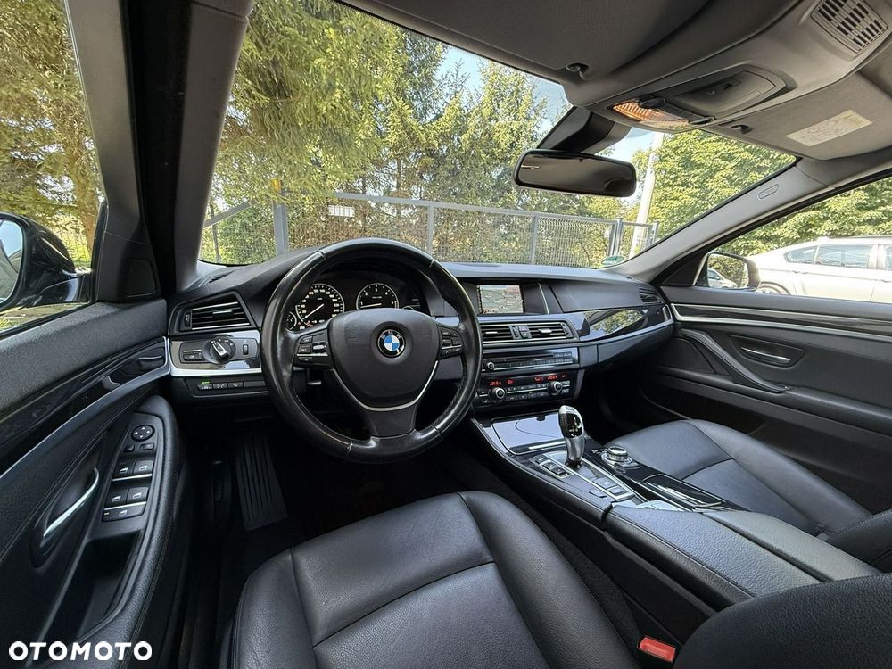 BMW Seria 5 530d Sport-Aut - 20