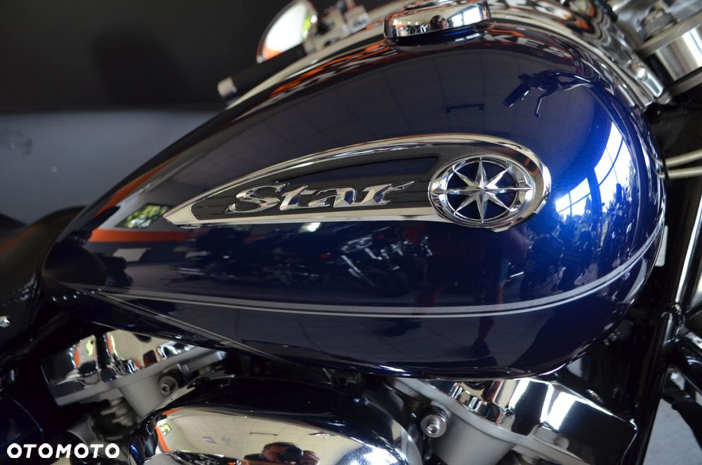 Yamaha Road Star - 13